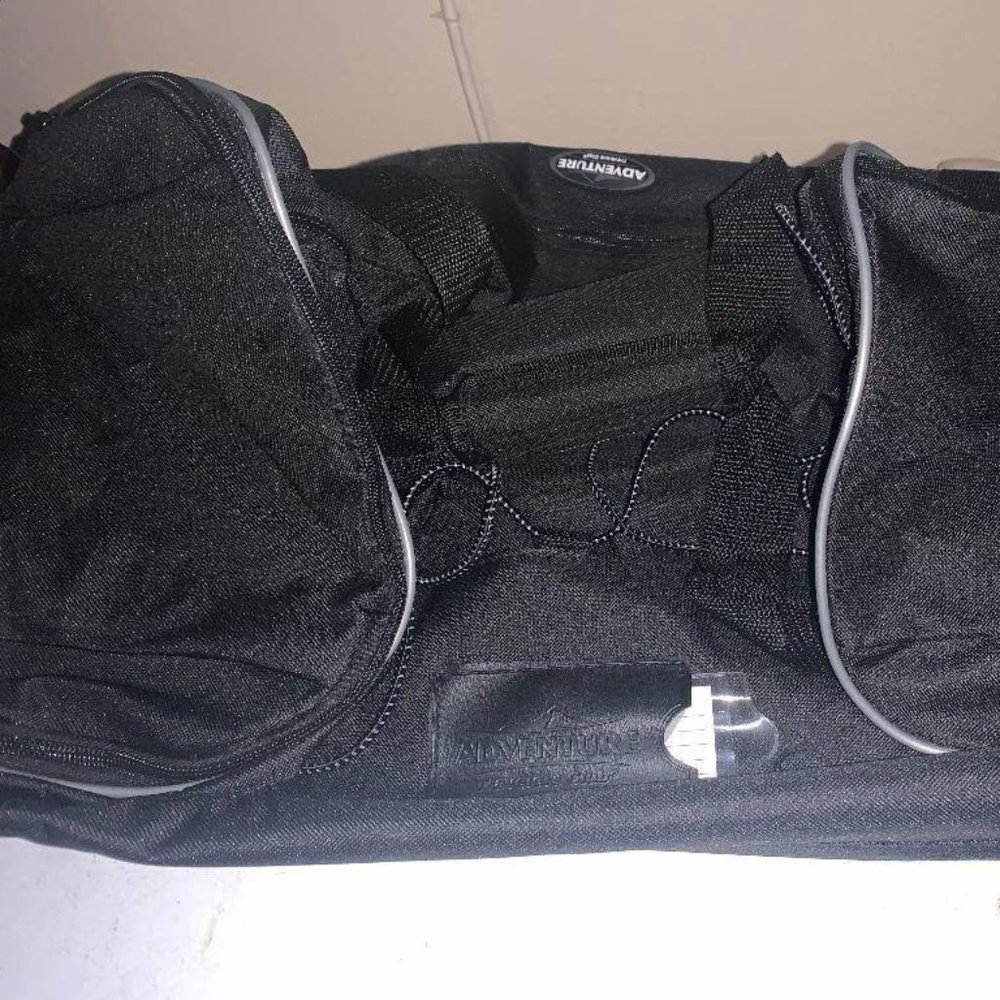 COPY - 22'' rolling duffel bag